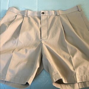 Brooks Brothers Beige Front Pleated Shorts